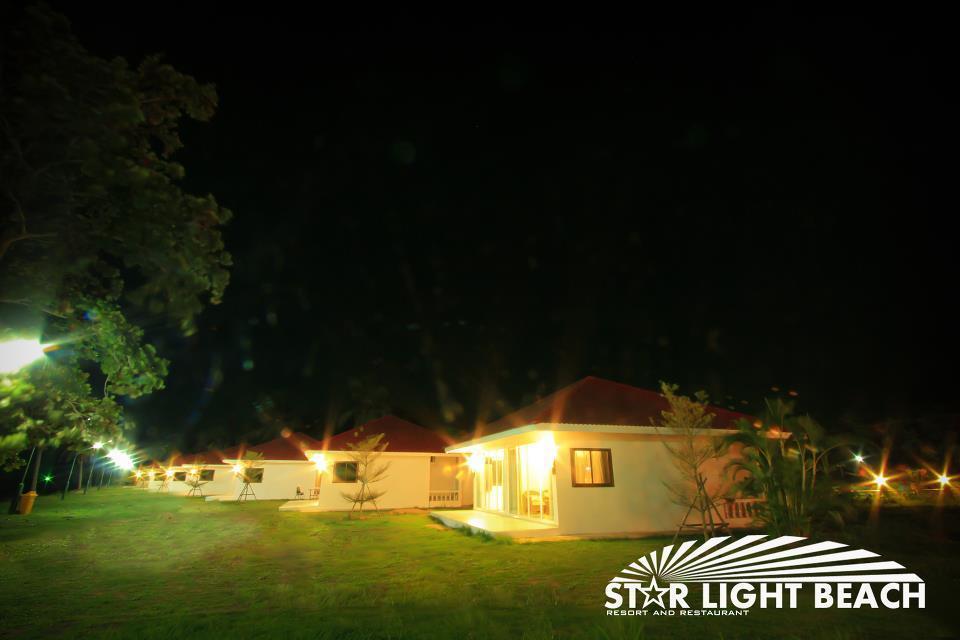 Star Light Beach Resort And Restaurant Chumphon Exteriör bild